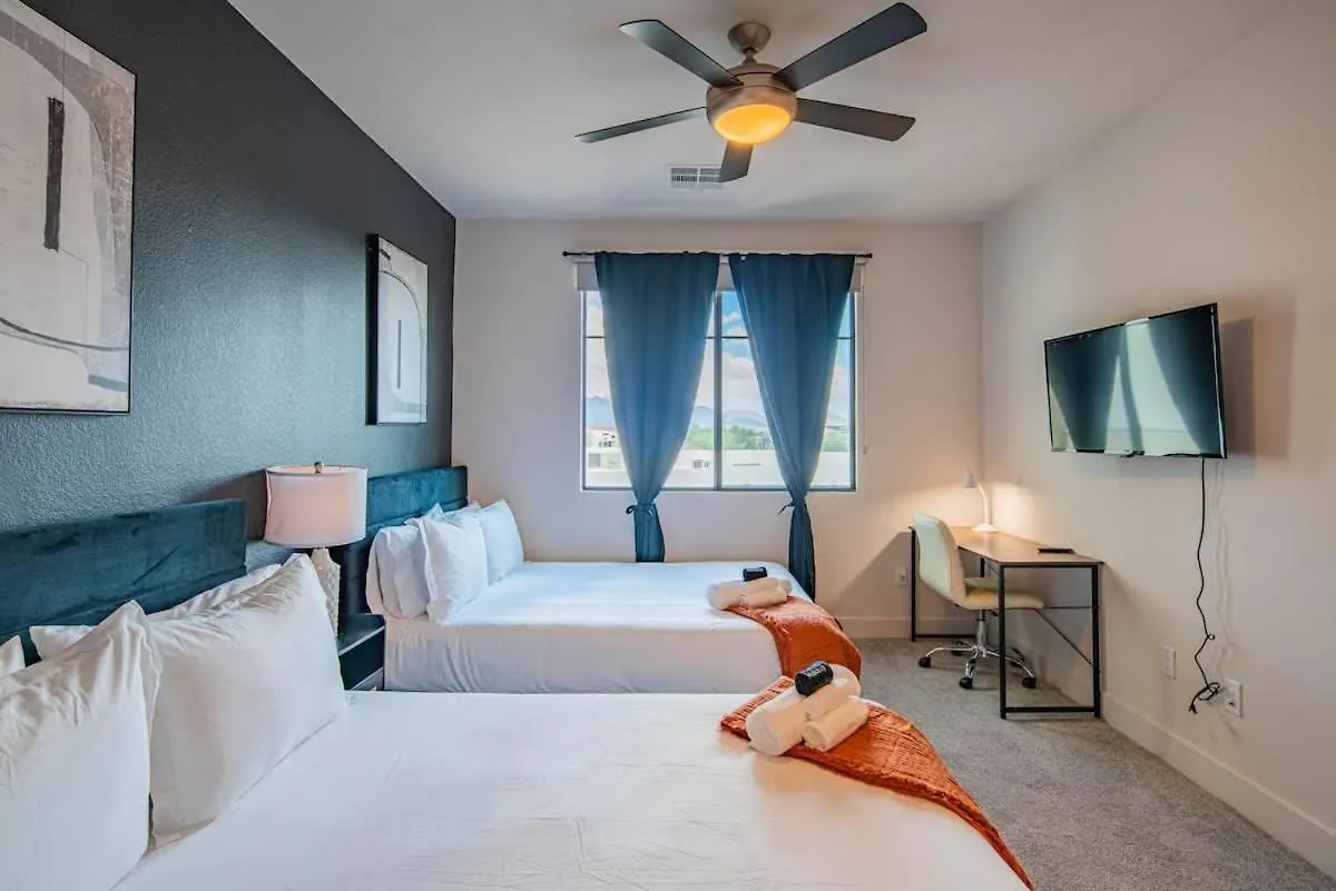 Serene 1Br Kierland Commons, Tpc Golf, Pool, Gym, W-D Scottsdale