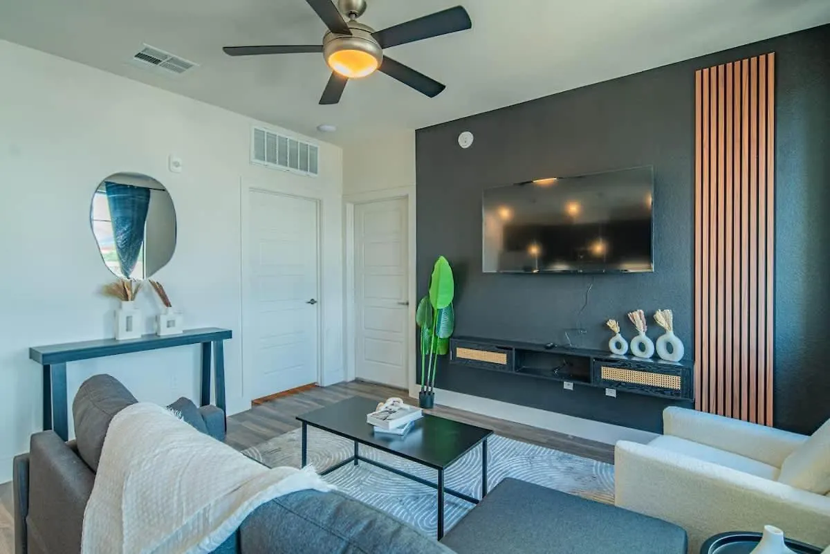 Serene 1Br Kierland Commons, Tpc Golf, Pool, Gym, W-D Scottsdale USA