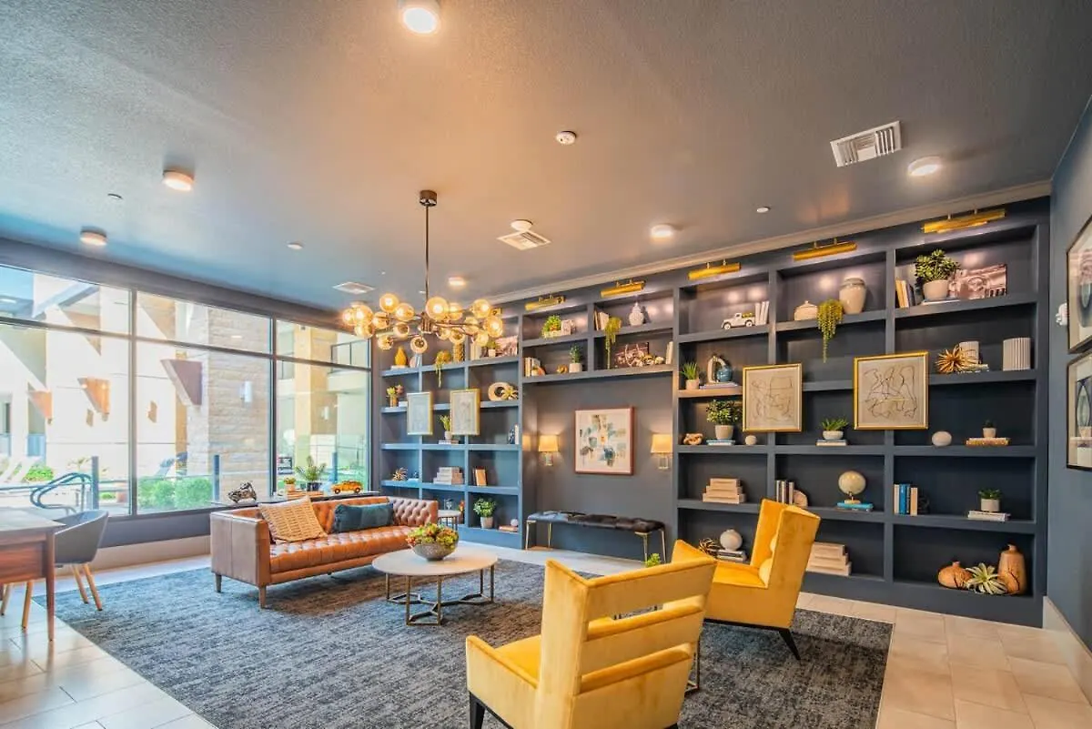 Serene 1Br Kierland Commons, Tpc Golf, Pool, Gym, W-D Scottsdale 0*,  USA